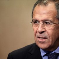 Lavrovs aicina Sīrijai piegādāt pārtiku, nevis ieročus