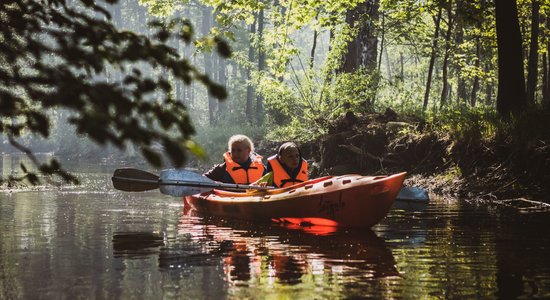 Cauri krācēm un mierīgiem ūdeņiem – pieci laivošanas maršruti Zemgalē