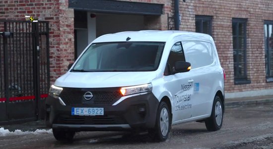 Video: Elektriskais komercauto 'Nissan Townstar'