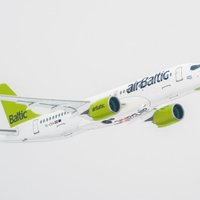 Рейс airBaltic в Париж на новом самолете CS300 не совершил посадку из-за тумана