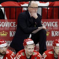 Baltkrievijas izlasi pēc trim graujošiem zaudējumiem pamet galvenais treneris