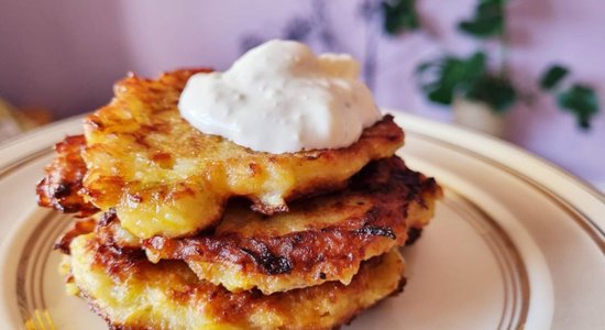 Pankūkas 'kad pārāk ilgi dārzeņi aizķērušies ledusskapī'