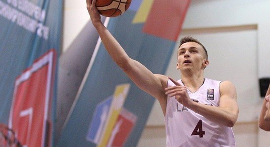 Latvijas U-20 basketbolisti EČ otrās divīzijas otrajā spēlē uzvar Beļģijas vienaudžus