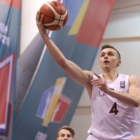 Latvijas U-20 basketbolisti EČ otrās divīzijas otrajā spēlē uzvar Beļģijas vienaudžus