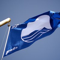 Dzintaru pludmale atgūst Zilo karogu