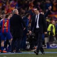 Тренер "ПСЖ" раскритиковал судейство во встрече с "Барселоной"