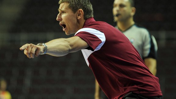 Latvijas - Spānijas spēle basketbolā U-18 - 8