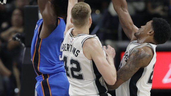 Basketbols, NBA: Sanantonio "Spurs" pret Oklahomasitijas "Thunder" - 1