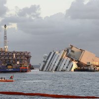 'Costa Concordia' vraka izcelšanas darbos bojā gājis nirējs