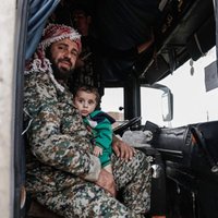 Pie Damaskas sākusies kaujinieku evakuācija jau no trim pilsētām
