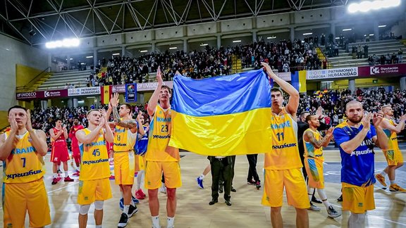 Basketbols: Spānija - Ukraina