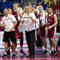 Video: Latvijas izlase pirmo reizi 'Eurobasket' vēsturē uzvar Krieviju
