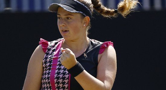 Ostapenko naudas balvās šosezon nopelnījusi divus miljonus; sezonas līdere – Sabaļenka