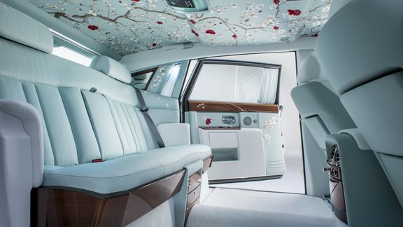 Rolls-Royce Phantom Serenity