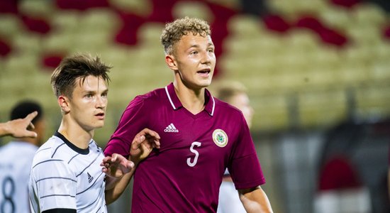 Latvijas futbolisti izvirzās vadībā, bet zaudē Vācijas U-21 izlasei un 'supertalantam' Mukoko