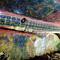 Arheologi Turcijā atrod vēsturisku pazemes baznīcu ar unikālām freskām