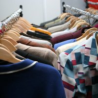 Продажи эстонских магазинов одежды в Латвии подскочили на 20%