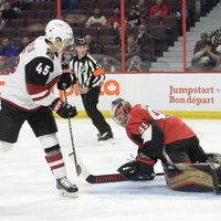 'Senators' bez Balcera NHL mačā piekāpjas 'Coyotes'