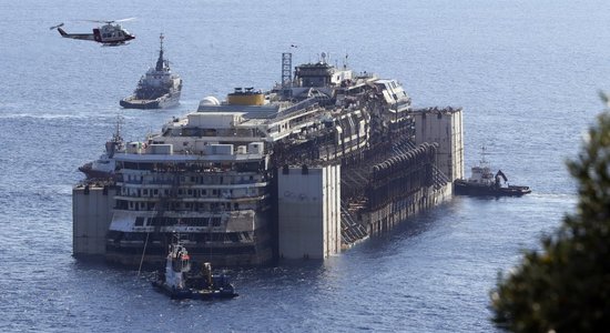 ВИДЕО: Транспортировка Costa Concordia с высоты птичьего полета