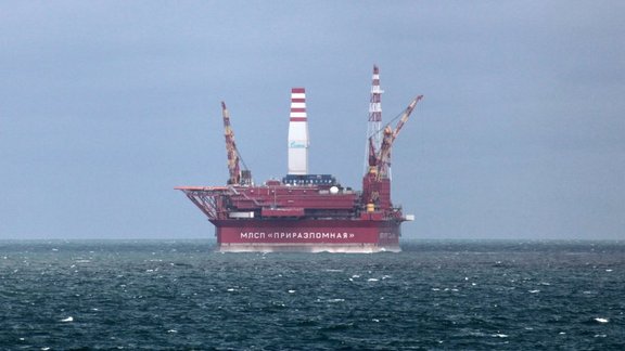 Prirazlomnaya oil platform