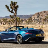 'Aston Martin Vanquish' superauto kabriolets 'Volante'