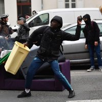 Париж боится стать "столицей беспорядков" 1 мая