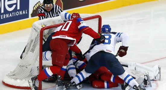 Krievijas un Somijas hokeja izlases aizvadīs pasaules čempionāta finālu