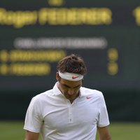 Sensacionāli pārtrūkst Federera fenomenālā panākumu sērija