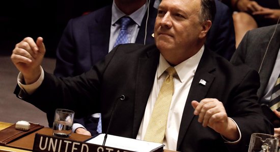 Trampa-Grenlandes sāga: Pompeo slavē Dāniju