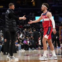 'Wizards' pārspēj NBA pastarīti; Anselds šonedēļ cer sagaidīt Porziņģi laukumā