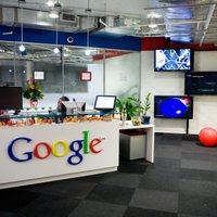 Еврокомиссия оштрафовала Google на €2,42 млрд евро