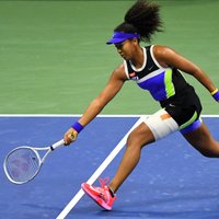 'US Open': Osaka ar uzvaru ceturtdaļfinālā nodrošina spēli pret Breidiju