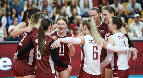 Latvijas volejbolistēm droša uzvara Eiropas Sudraba līgas spēlē