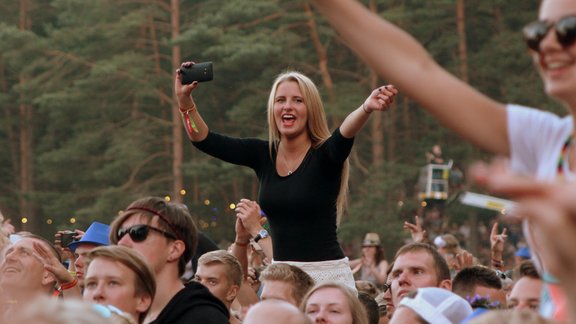 Positivus, Elie Golding, Saulriets