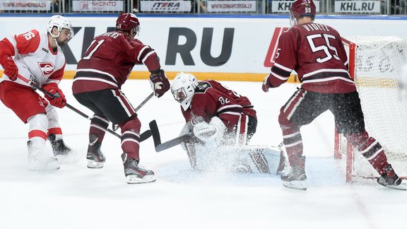 Hokejs, KHL spēle: Rīgas Dinamo - Maskavas Spartak