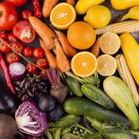 Сейм утвердил: НДС на местные фрукты и овощи составит 12%