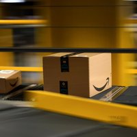 'Amazon' daļai darbinieku līdz 2021.gada vidum pagarina attālināta darba iespējas