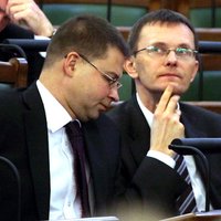 Vilks un Dombrovskis optimistiski – valsts budžetu parlaments pieņems