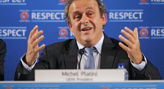 Бывший президент УЕФА Платини взят под стражу по подозрению в коррупции