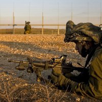Libānas armija atklāj uguni uz izraēliešu patruļu