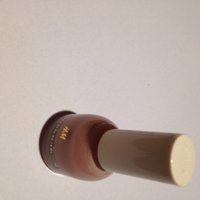 Читатели DELFI тестируют косметику: бежевый лак для ногтей H&M sepia