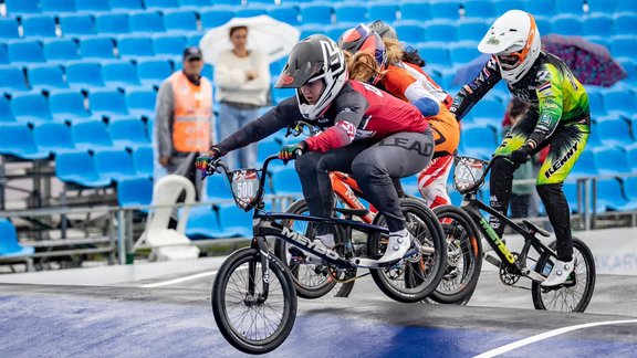 Veronika Stūriška, BMX, riteņbraukšana