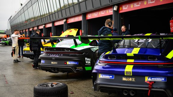 Valters Zviedris, Porsche Carrera Cup Benelux