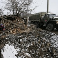 Olands un Merkele sola Minskas sarunās mēģināt visu Ukrainas konflikta izbeigšanai