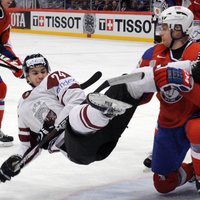 Latvijas hokejisti atkal gūst tikai vienus vārtus un zaudē Norvēģijai