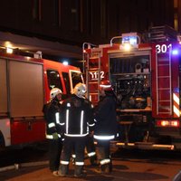 Jēkabpils novadā ugunsgrēkā gājis bojā viens cilvēks, divi izglābti