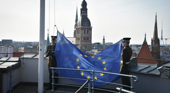 'Spried ar Delfi', ko mainījusi Latvijas dalība Eiropas Savienībā? Video tiešraide