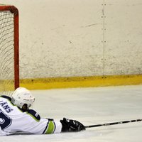 Latvijas čempione hokejā 'Mogo' zaudē arī Kontinentālā kausa trešās kārtas otrajā spēlē