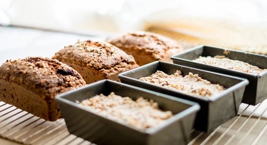 Klaips no cepeškrāsns – kā mājās izcept gardu maizi