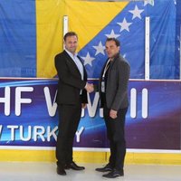 Bosnijas un Hercegovinas hokejisti debitējuši pasaules čempionātā